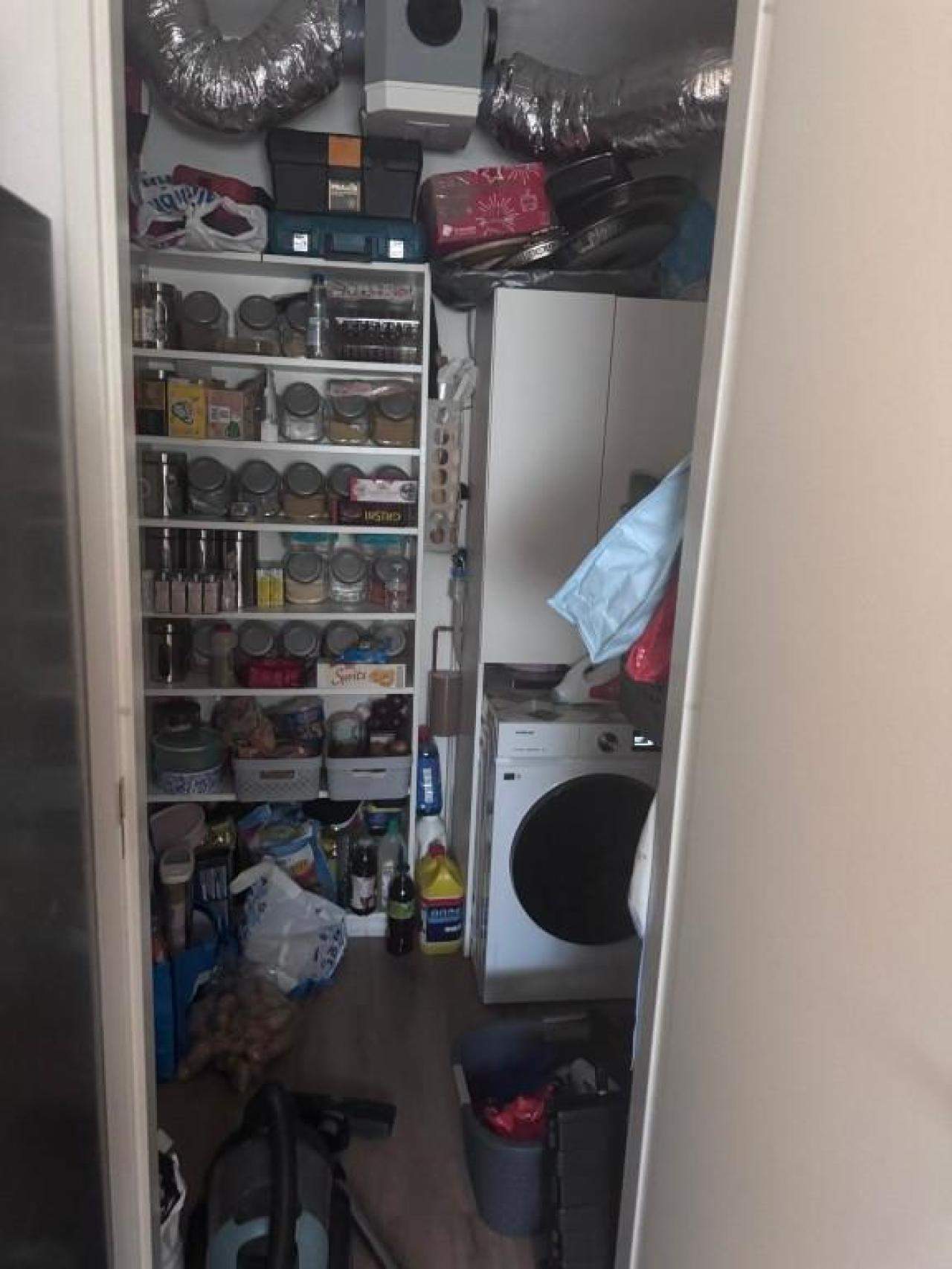 Image 4 of 9