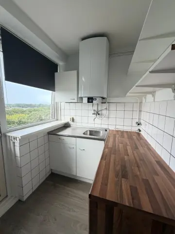 Estudio Winston Churchilllaan 1 G, Spijkenisse - En Alquiler
