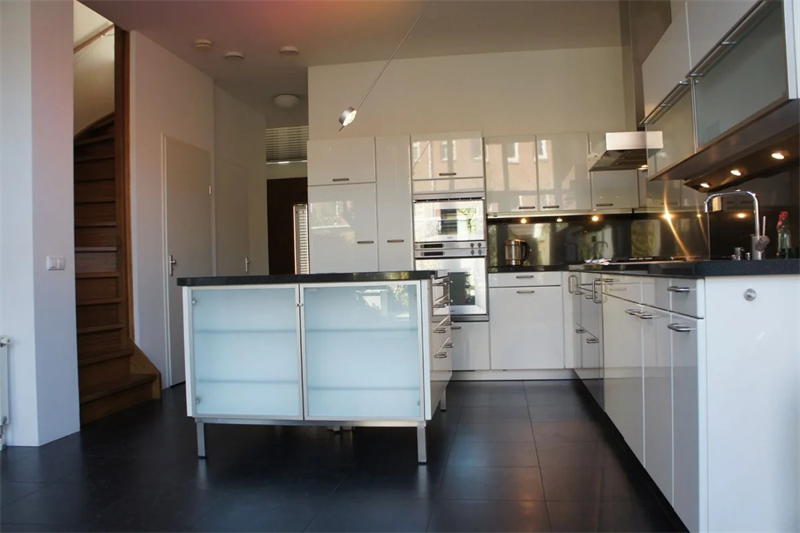 Image 15 of 15