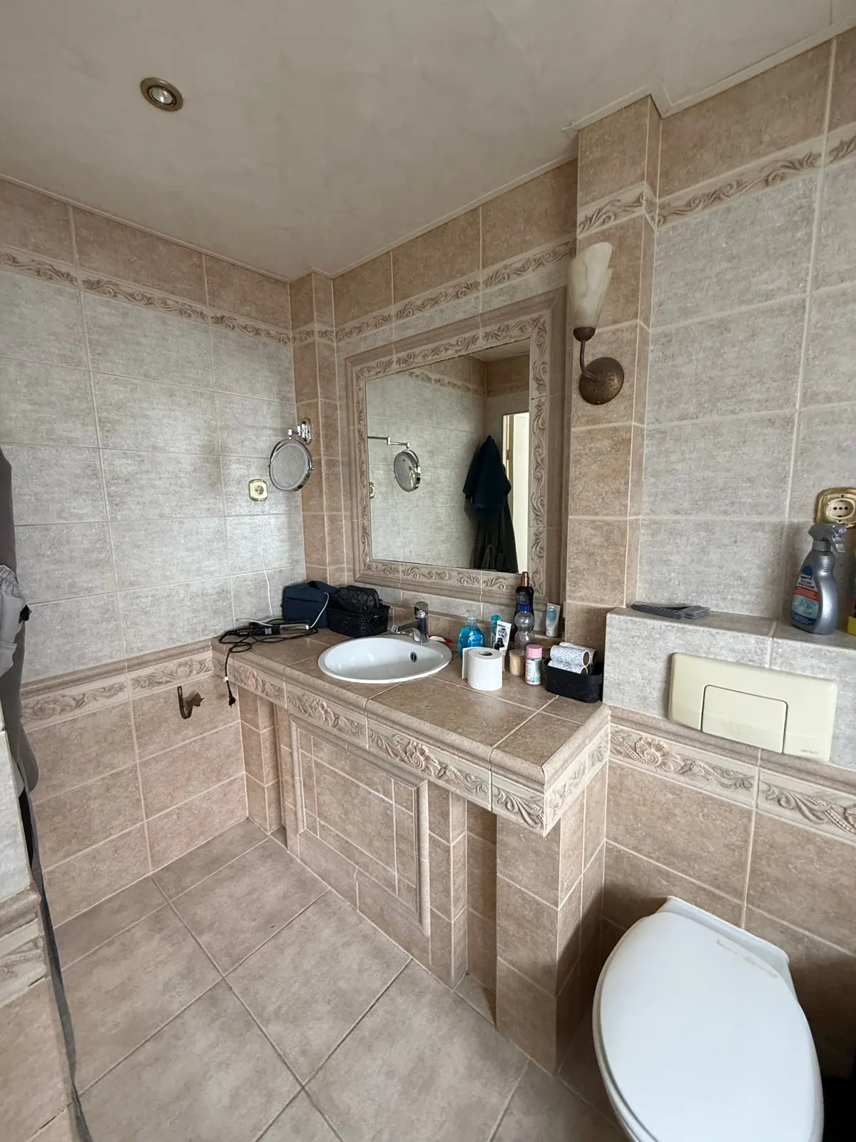 Image 16 of 18