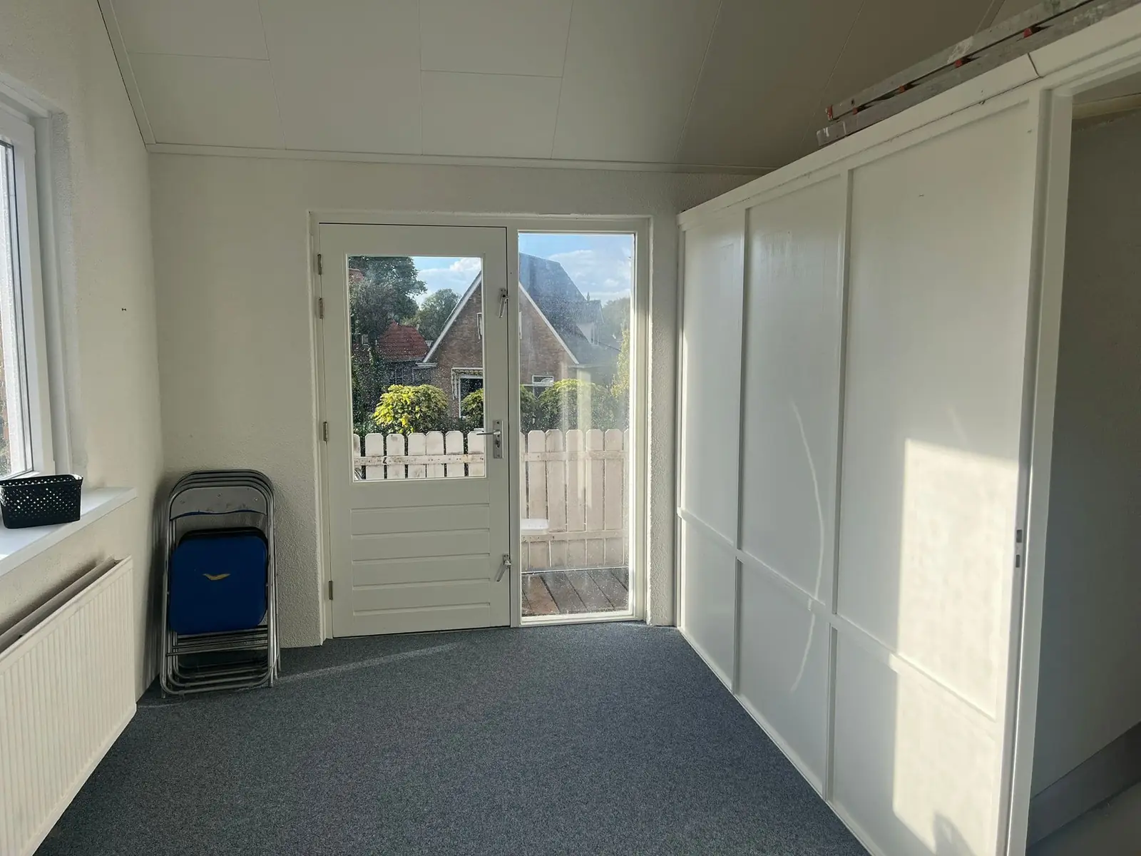 Image 5 of 6