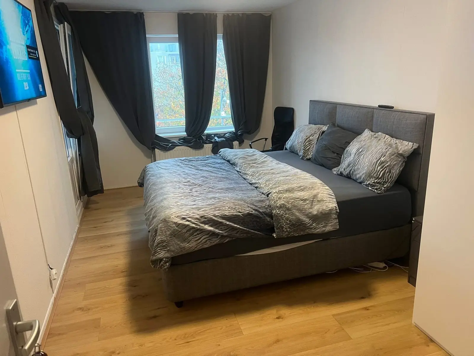 Furnished Room Bijlmerplein, Amsterdam Zuidoost - For Rent