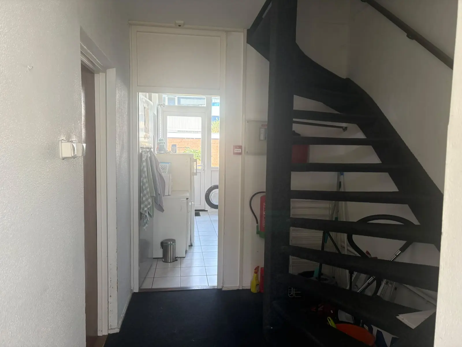 Image 2 of 10
