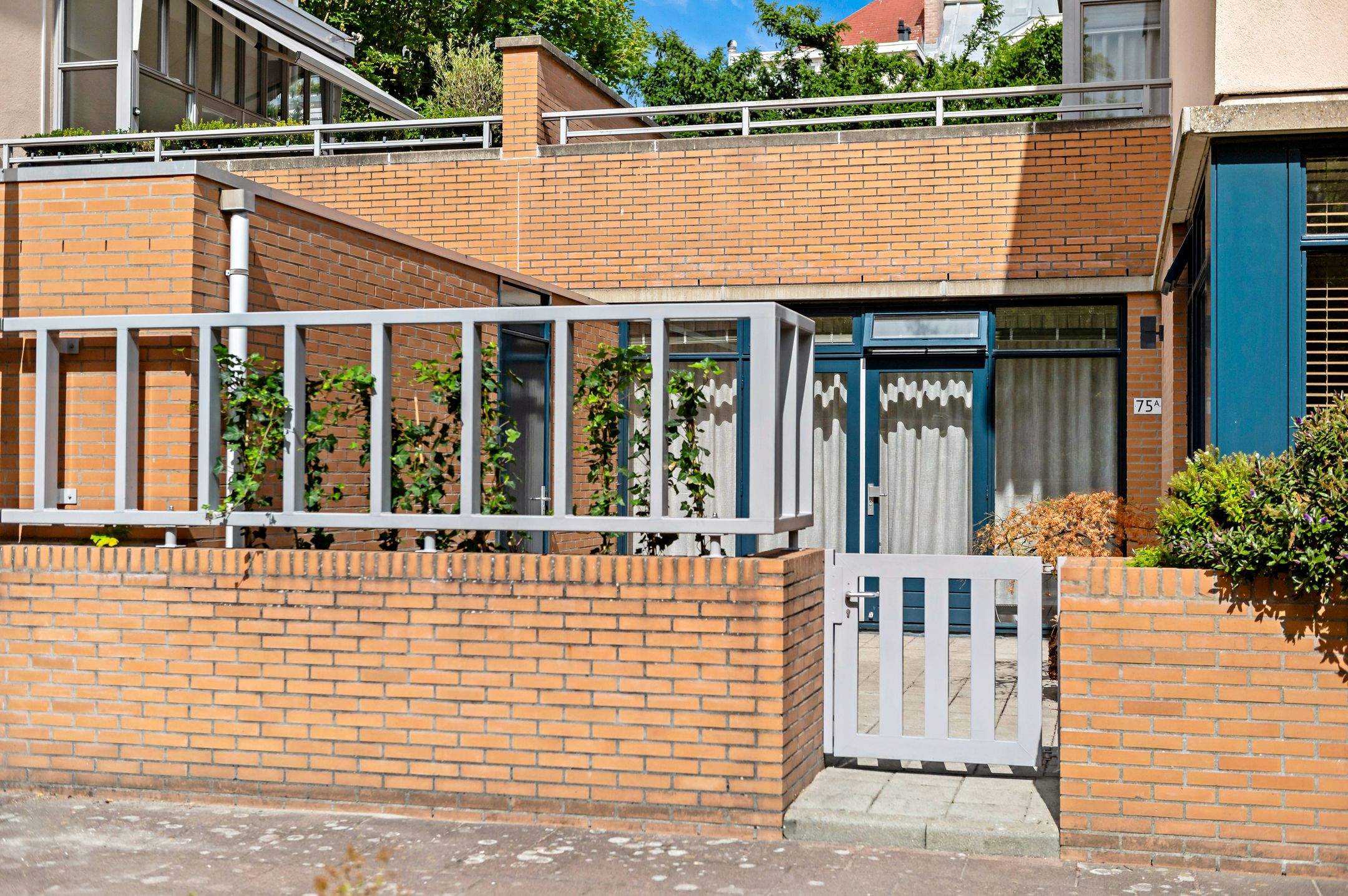 Image 24 of 26