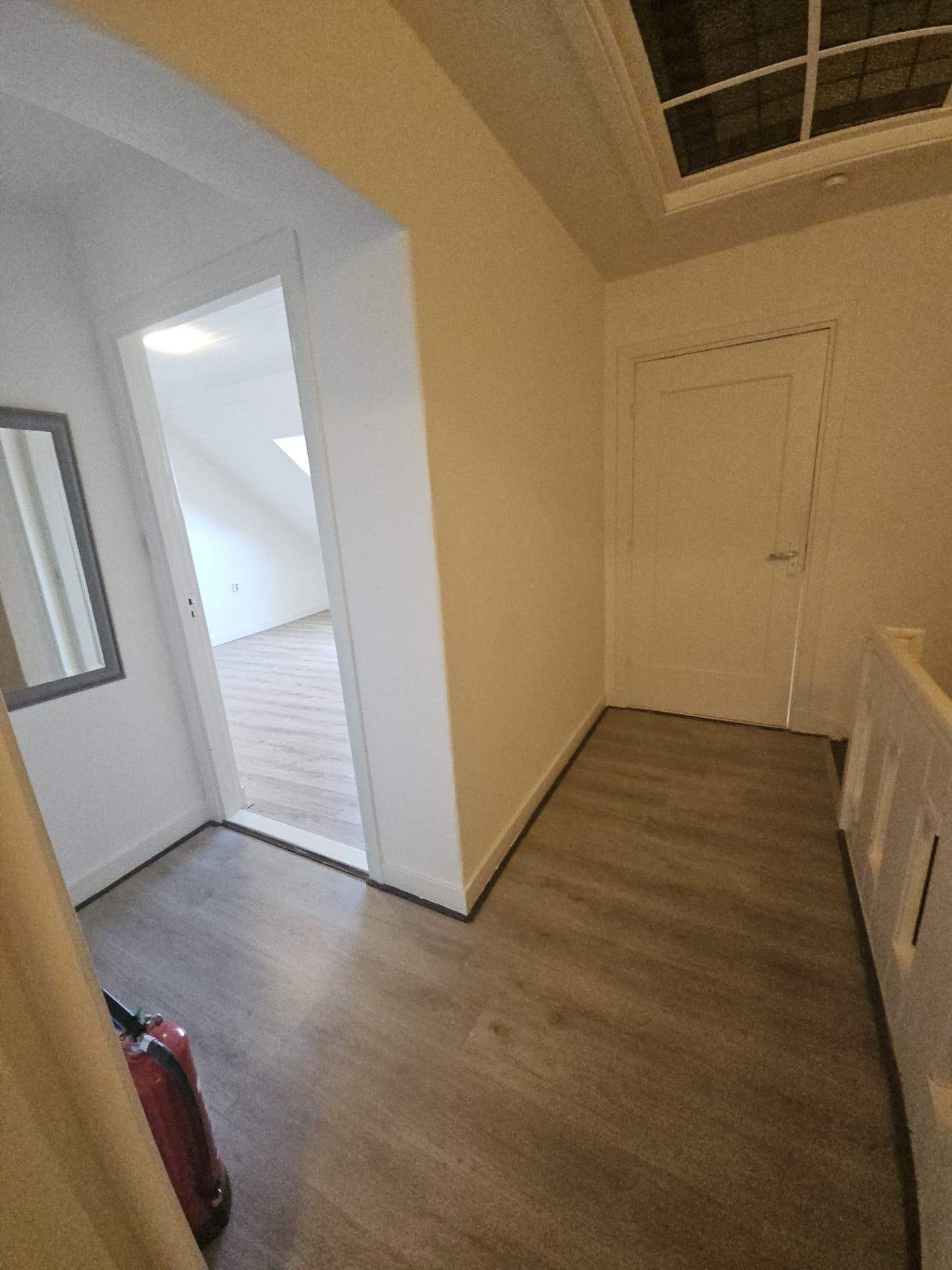 Image 2 of 9