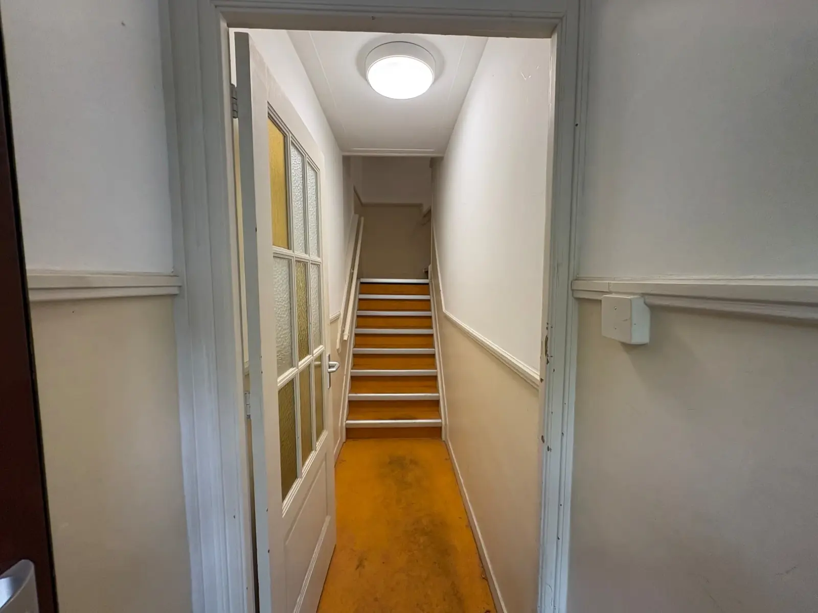 Image 4 of 11