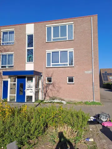 Overlanderstraat 233, Purmerend — Upper-floor flat (no lift)