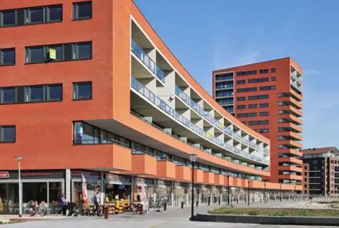 Maisonette Perengaarde 65, Hendrik-Ido-Ambacht - En Alquiler