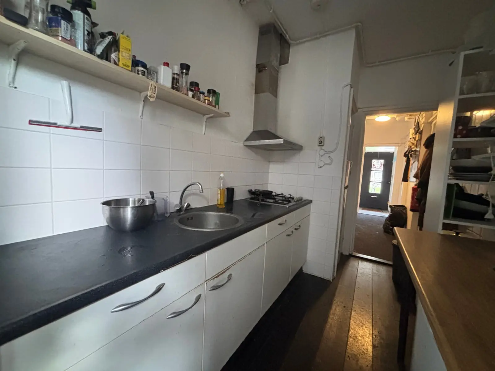 Image 7 of 7