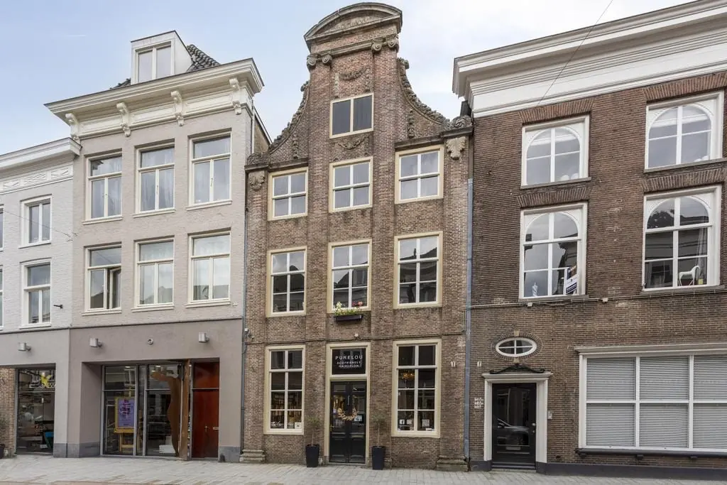 Afbeelding 1 van 25