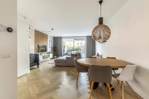 Furie, Maassluis - Maison familiale de 5 pièces à louer