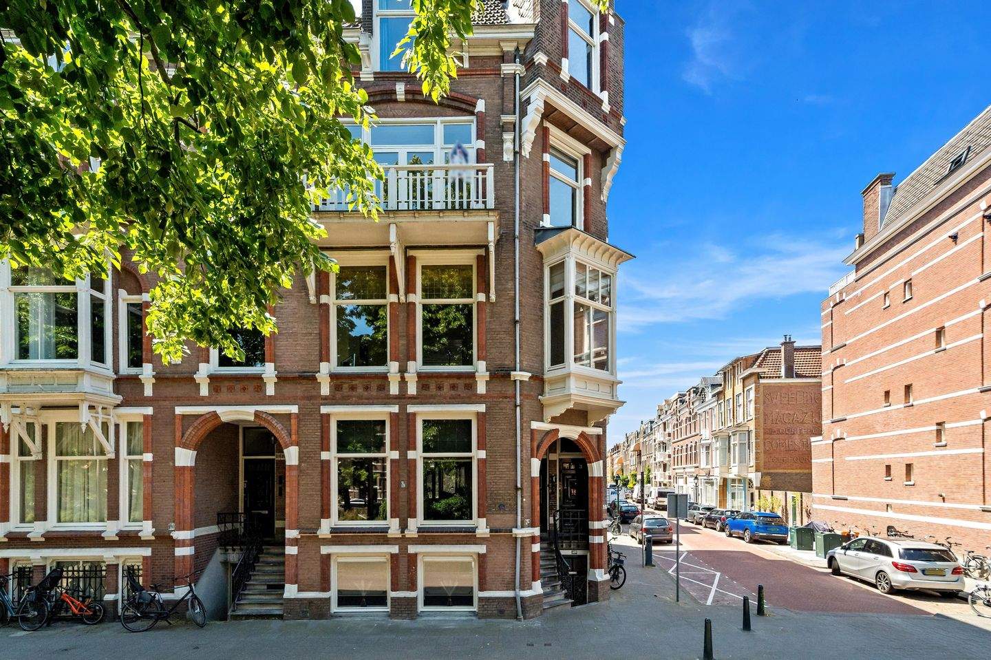 Afbeelding 2 van 12