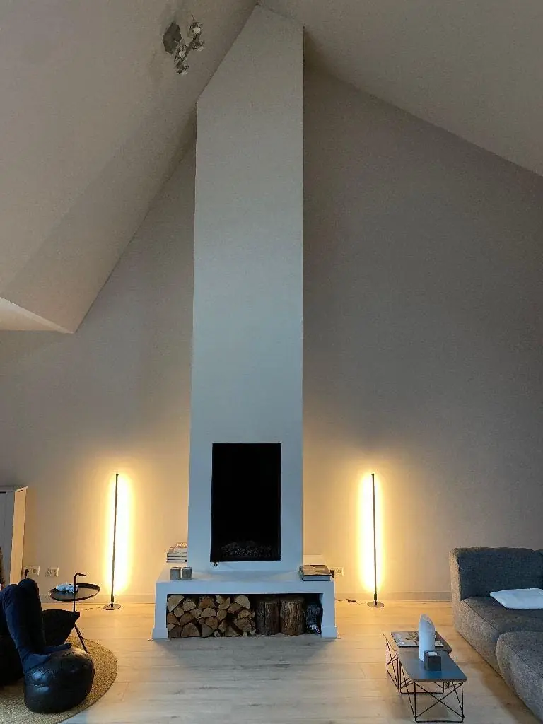 Image 3 of 11