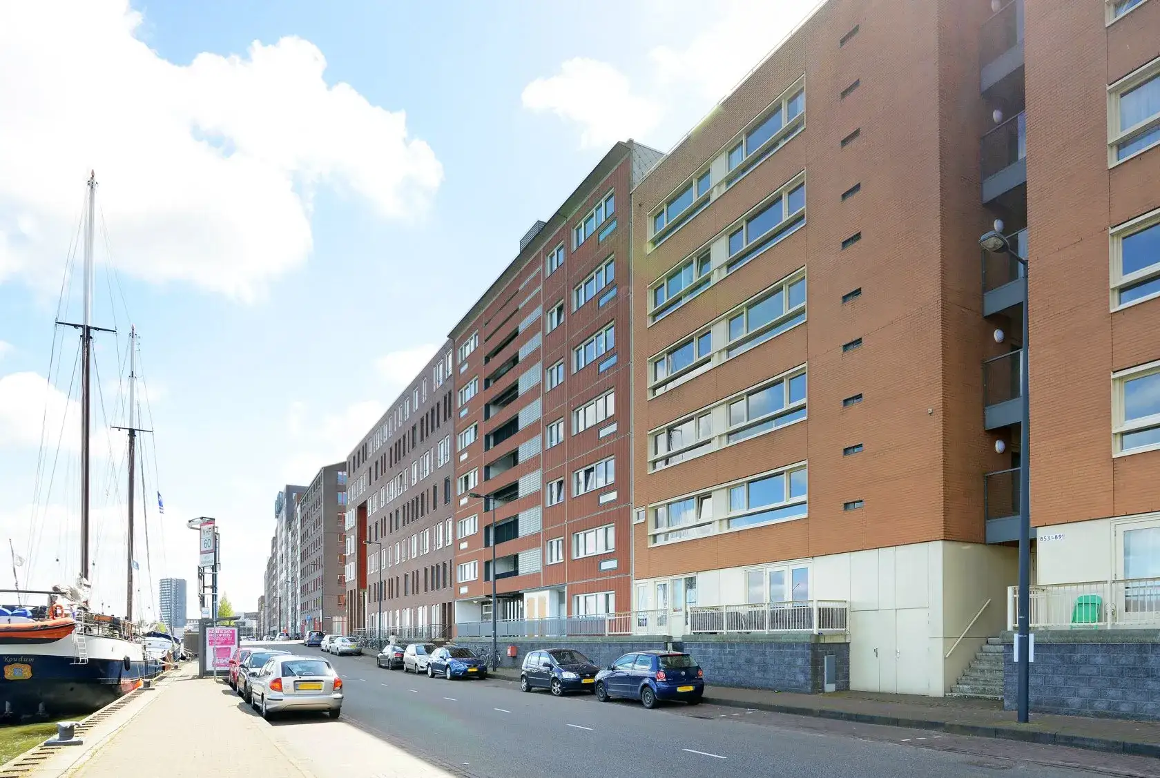 Image 22 of 24
