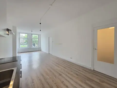 Flat Beukelsdijk, Rotterdam - For Rent