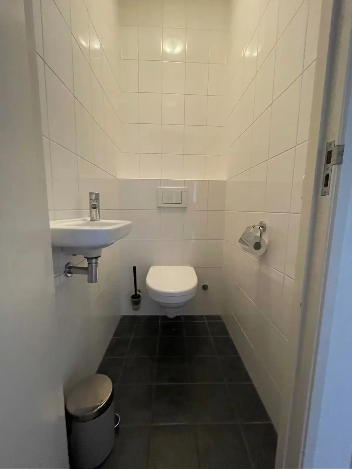 Image 19 of 19