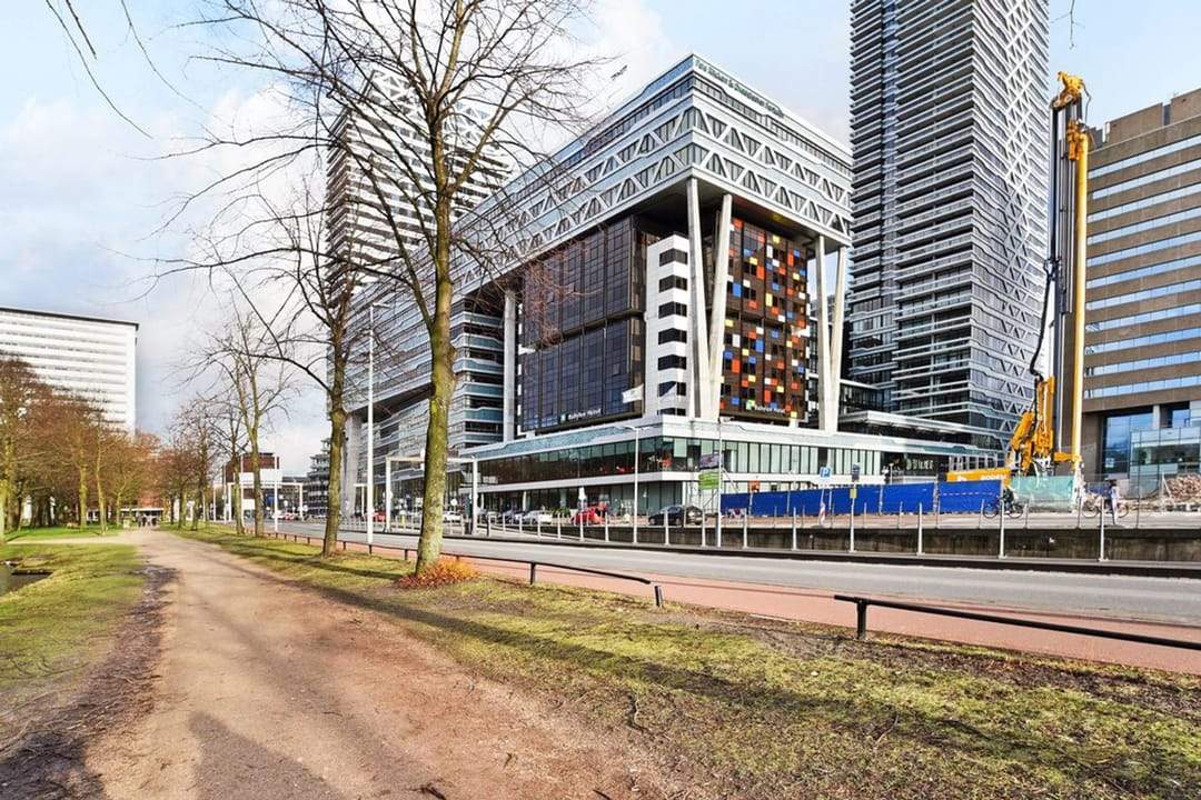 Afbeelding 2 van 15