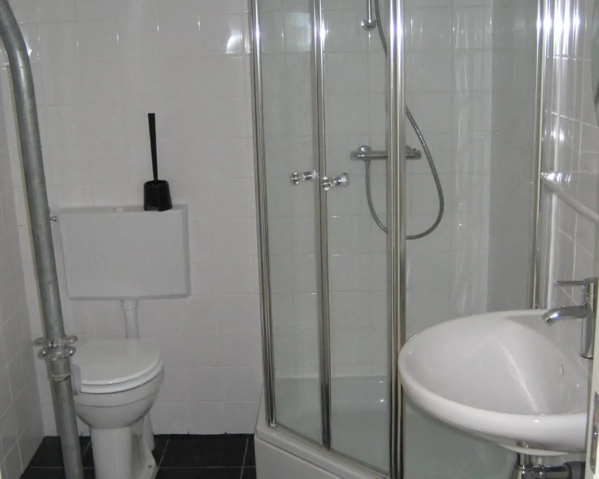 Image 7 of 7