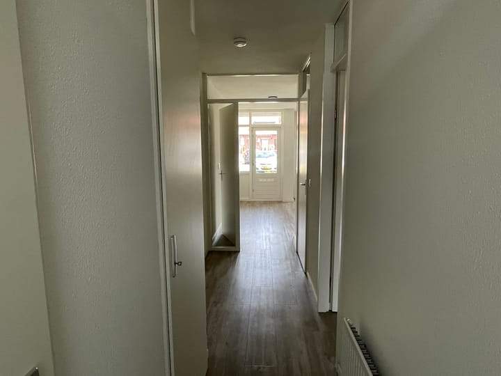 Bild 2 von 15