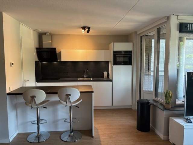 Image 2 of 15