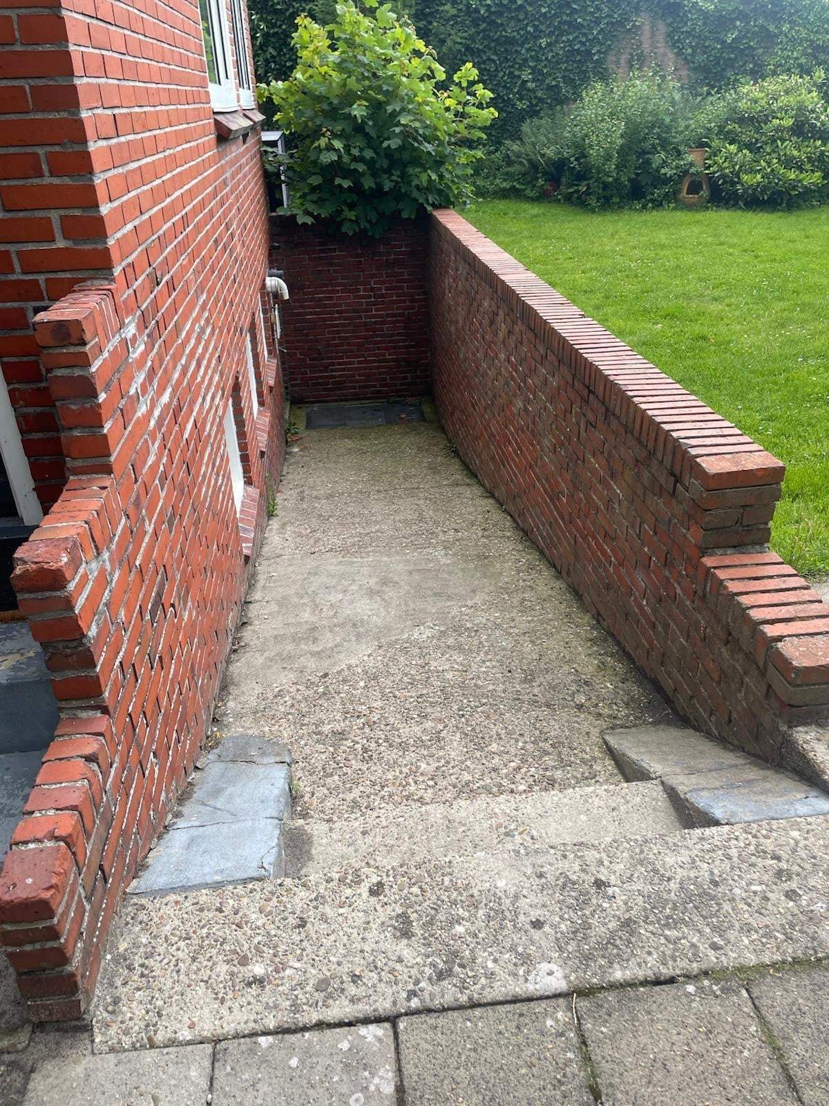 Image 3 of 14