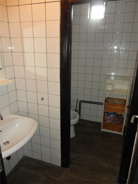 Bild 3 von 9
