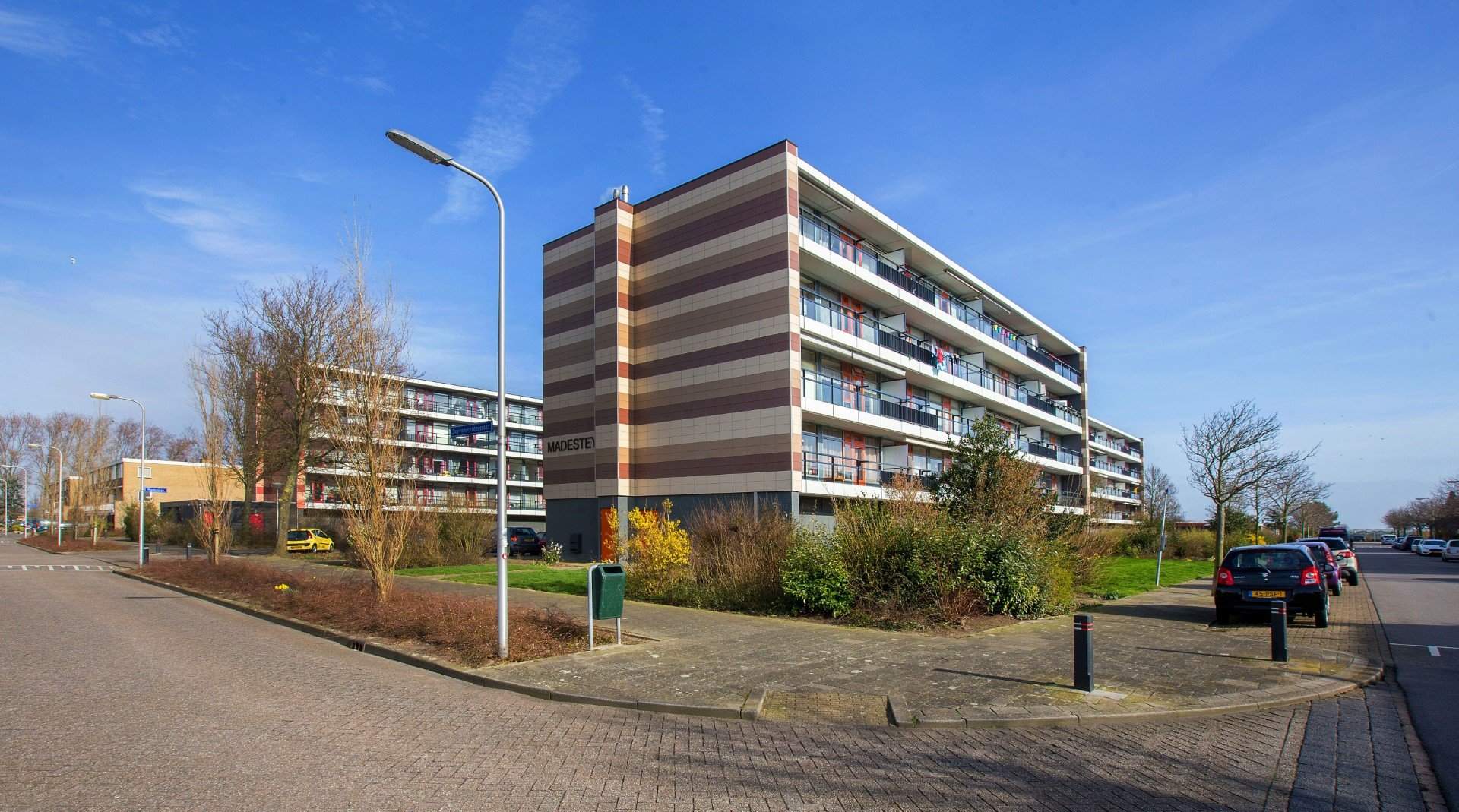 Afbeelding 1 van 2