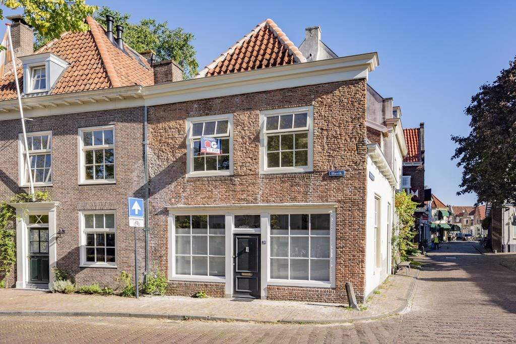 Afbeelding 2 van 28