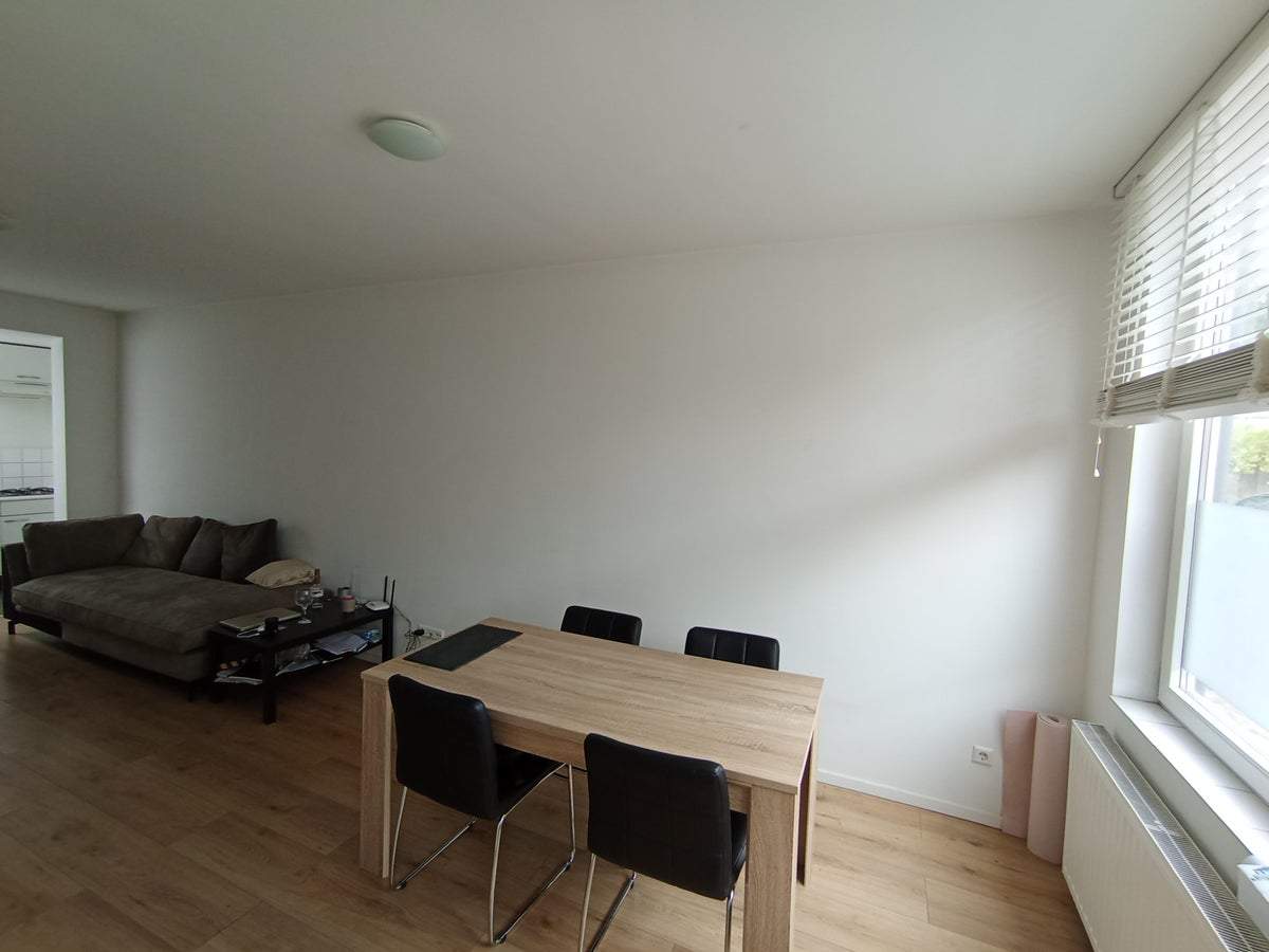 Bild 1 von 9