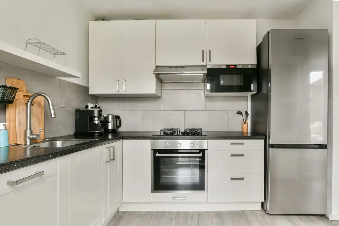 Image 11 of 27
