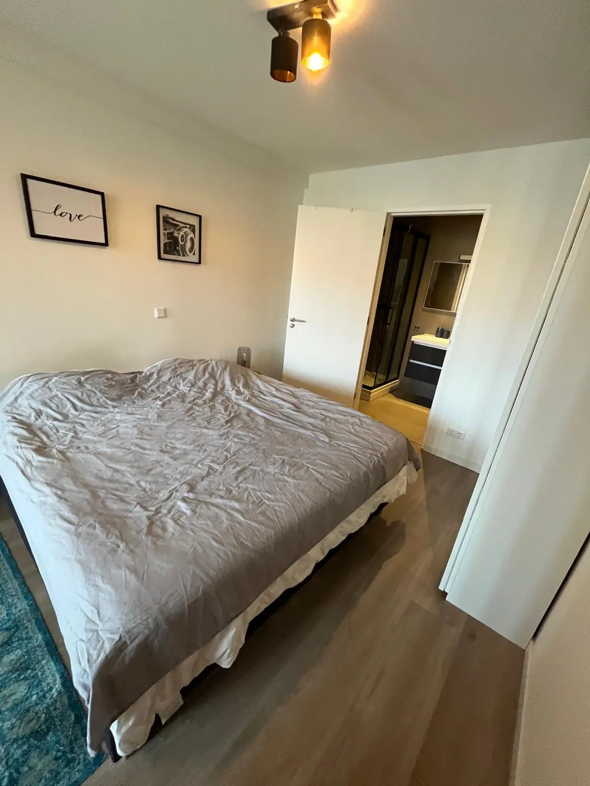 Image 10 of 14