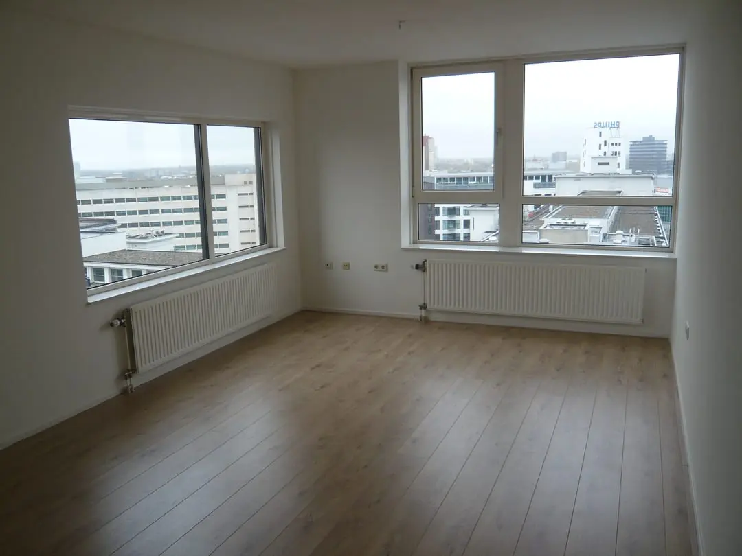 Bild 8 von 15