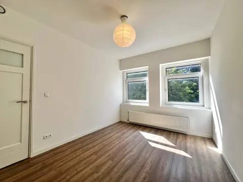 Apartment Brussestraat 28B, Rotterdam - For Rent