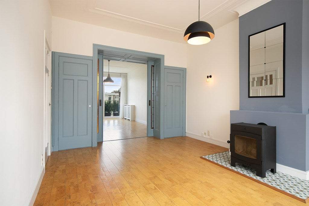 Image 1 sur 23