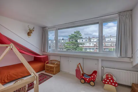 Casa familiar en Nieuwediepstraat 56, La Haya - En alquiler