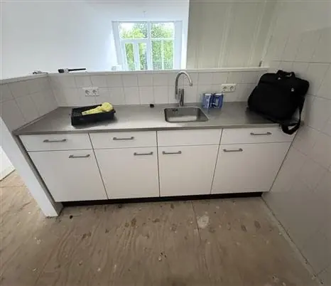 Afbeelding 1 van 6