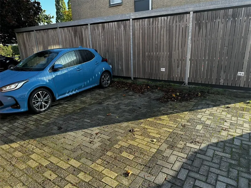 Image 10 of 10