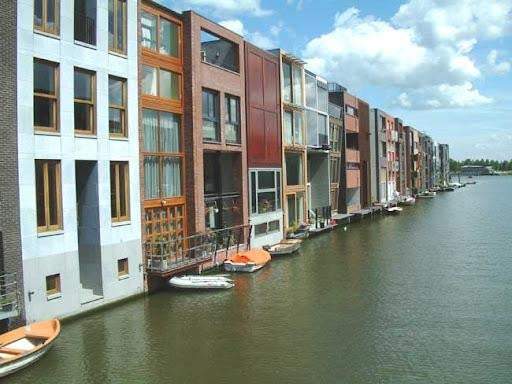Bild 2 von 26