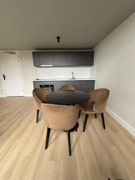 Image 1 of 10