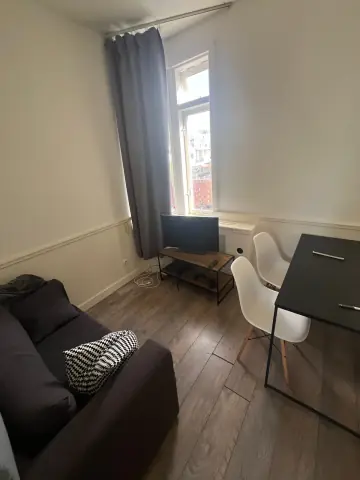 Kamer Majubastraat, Den Haag - Te Huur