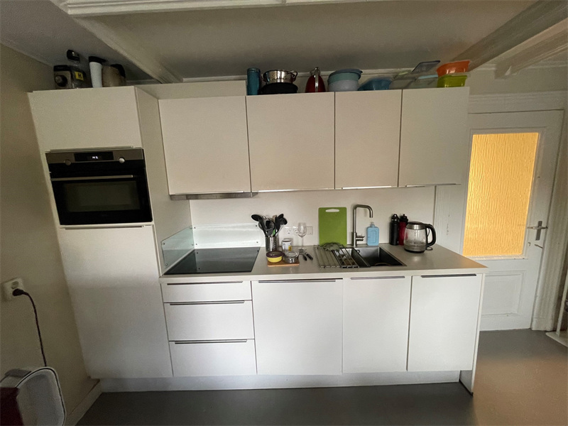 Image 2 of 9