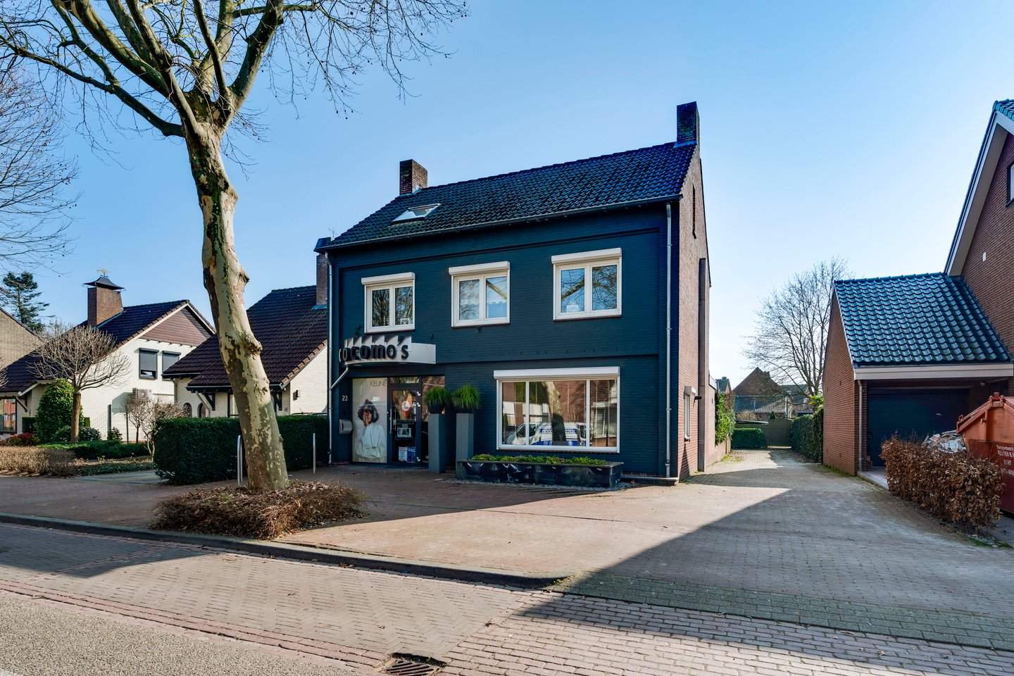 Afbeelding 1 van 12