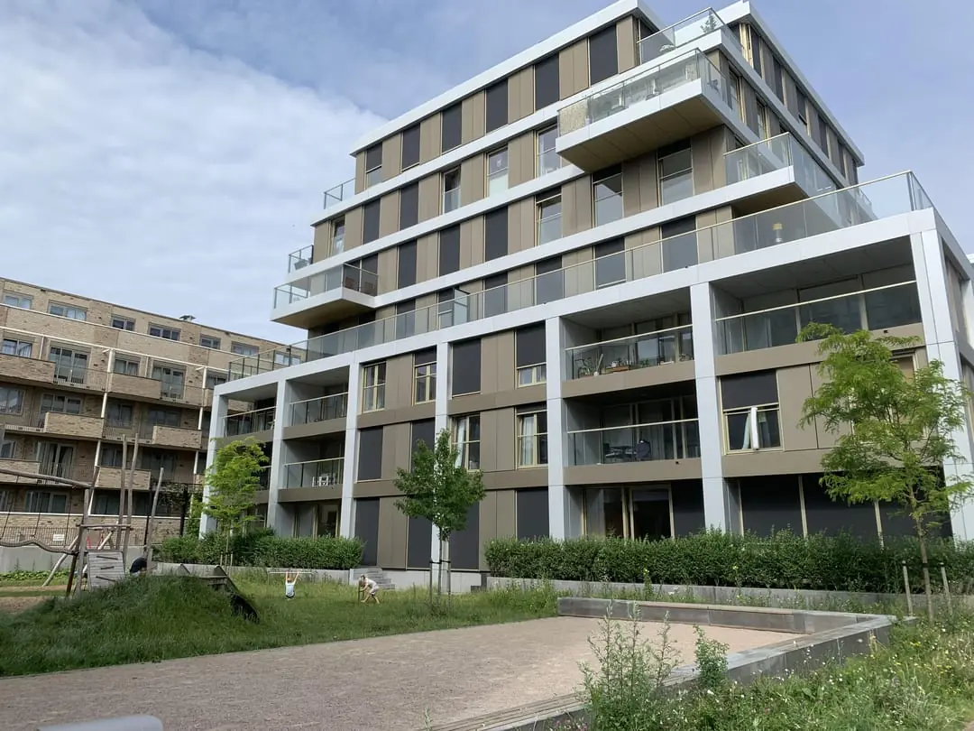 Afbeelding 1 van 8