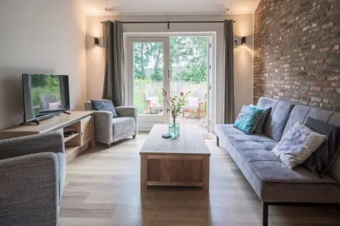 Furnished Bungalow Belgenhoek, Grashoek - For Rent