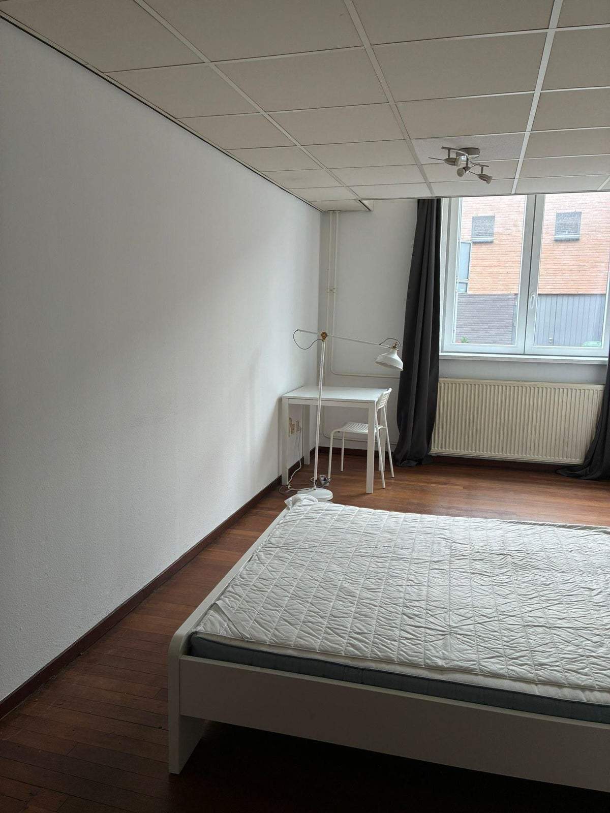 Bild 1 von 4