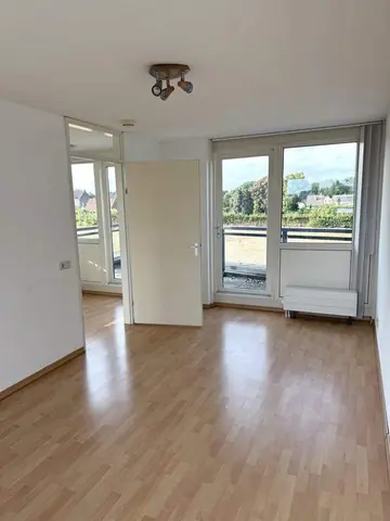 Casa de esquina con garaje, Zuiderpoort, Echt - En alquiler