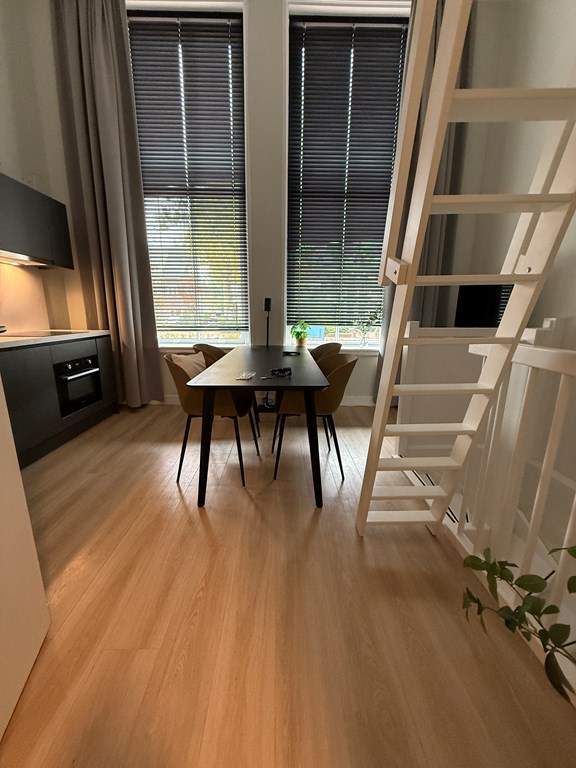 Bild 1 von 22