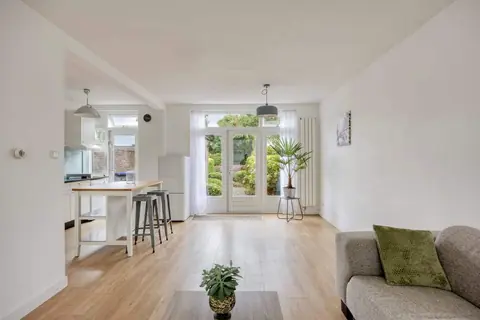 Maison en rangée Kastanjelaan, Leiderdorp - À louer