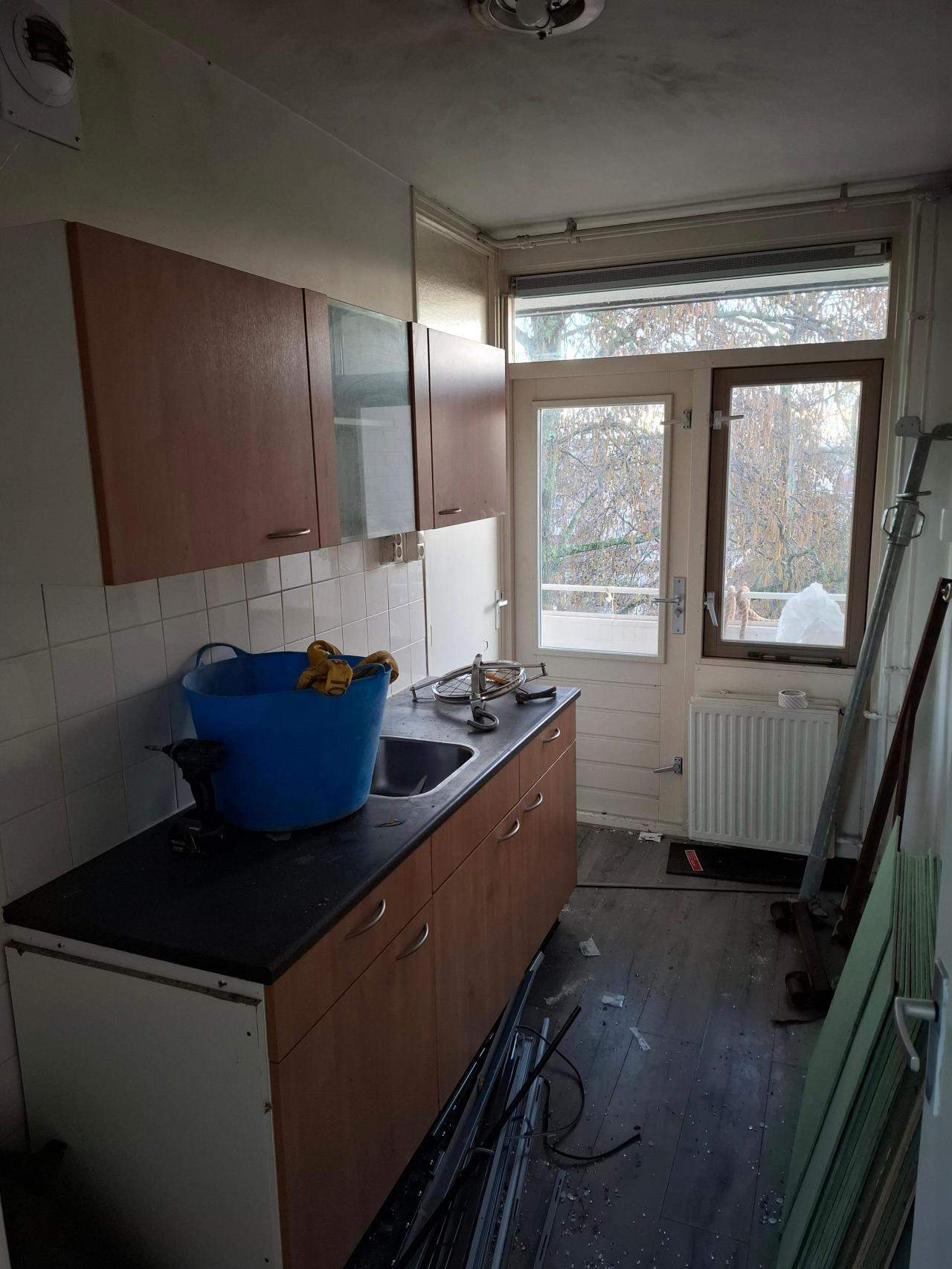 Image 6 of 9