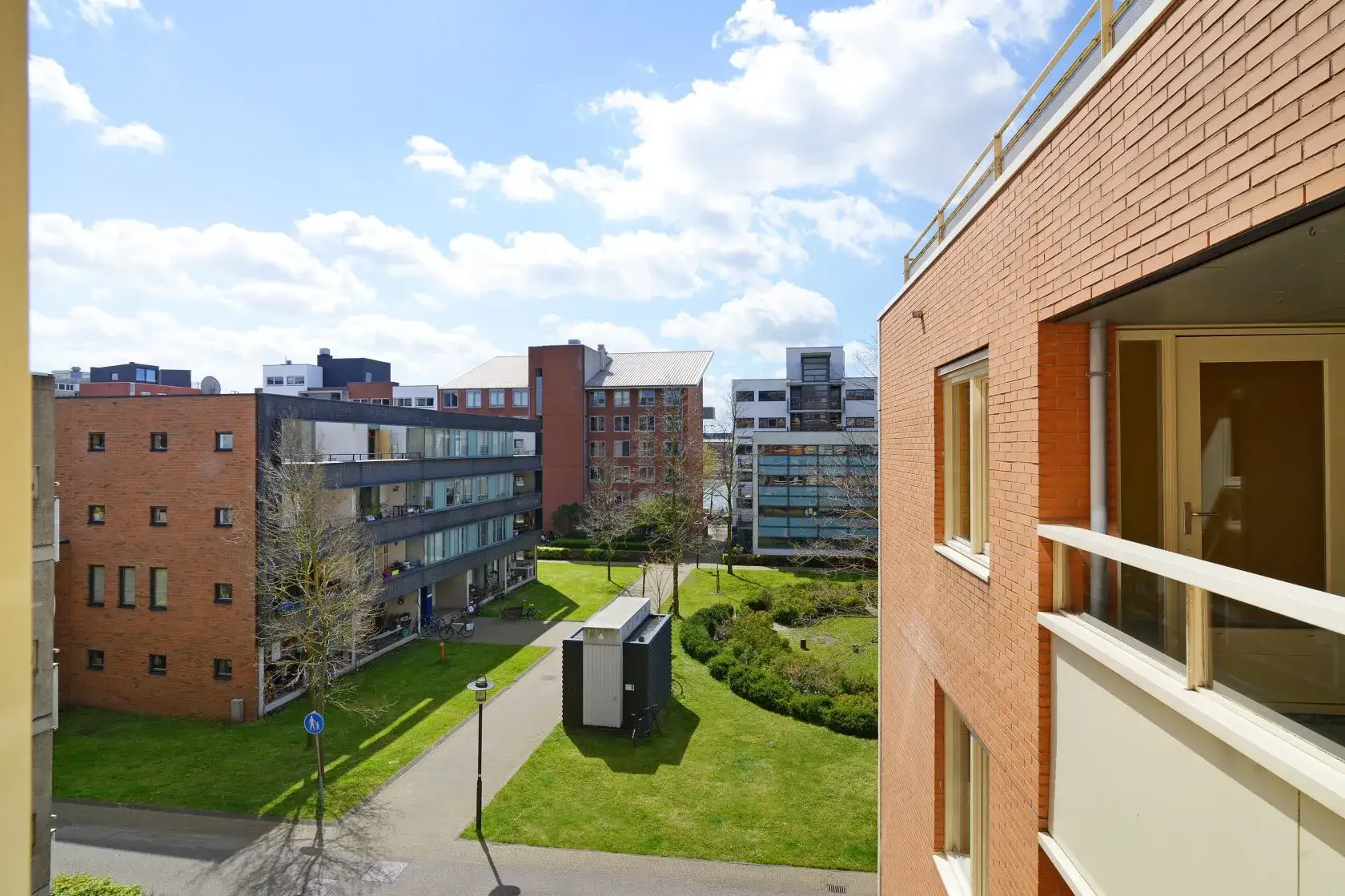 Image 21 of 24